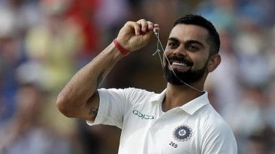 વિરાટ કોહલીએ સર્જ્યો ઈતિહાસ, બન્યા સૌપ્રથમ એવા ખેલાડી જેણે એક જ વર્ષમાં મેળવ્યા 3 ICC અવોર્ડ્સ