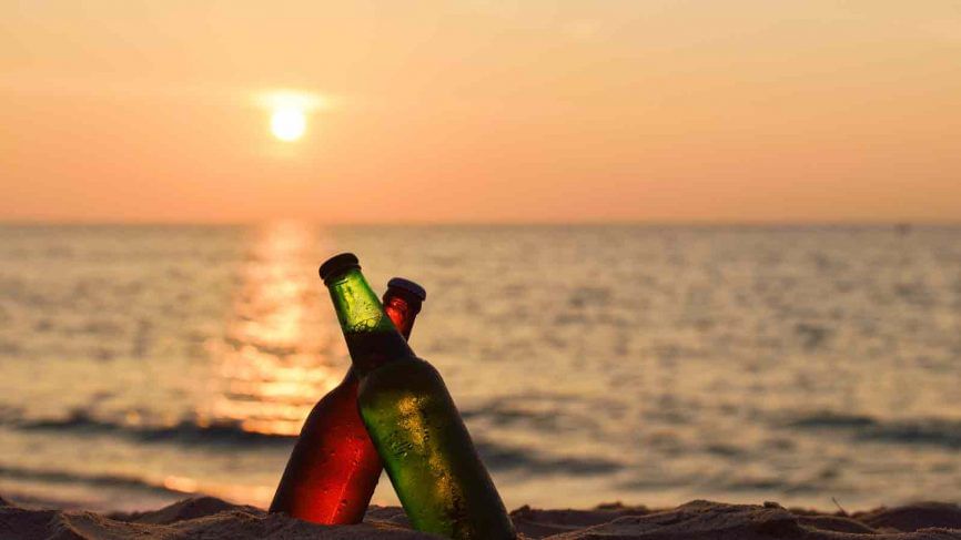 Goa બીચ પર દારૂ પીવાનો તમારો શોખ પડી શકે છે ભારે, નહીં બચી શકો Goa Tourismના કહેરથી, જાણો શું છે નવા નિયમો