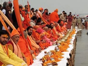 યૂપીમાં આવી ગયું  રામ રાજ્ય ! કુંભ મેળાની જે પરંપરા 550 વર્ષ પહેલા મોઘલ બાદશાહ અકબરે બંધ કરાવી હતી, તે યોગી રાજમાં ફરી શરુ થઈ