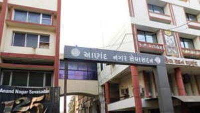 ગુજરાતના મેહસૂલ વિભાગના અધિકારીઓ કેટલાં બેદરકાર છે તેનો જીવતો જાગતો પુરાવો