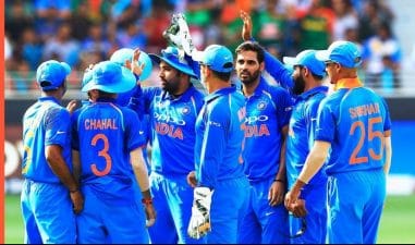 વિદેશ પ્રવાસ પર કોહલી અને તેના ખેલાડીઓ નહીં પરંતુ તેમનો 'પરિવાર' BCCI માટે બન્યો માથાનો દુ:ખાવો