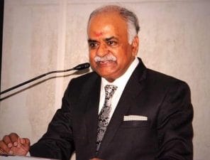 Global Gurus Incorporation UK-2019 ના સર્વેમાં આ ગુજરાતી પહોંચ્યા ટોપ-30 માં, જાણો કોણ છે આ અમદાવાદી ?