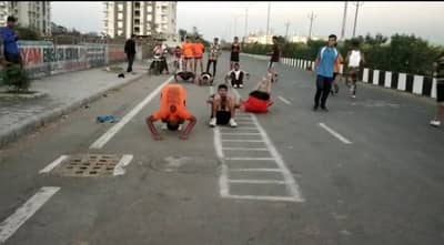 સુરતનું આગ્રુપ 40 શહાદતોની સામે 4 હજાર સૈનિકોને સરહદે મોકલવાની કરી રહ્યું છે તૈયારી, 7 યુવાનોએ તો મોરચો પણ સંભાળી લીધો