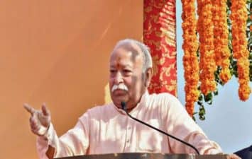 કુંભમાં રામ મંદિર પર મોહન ભાગવતે એવું તો શું કહ્યું કે ભડક્યા સાધુ-સંતો ?