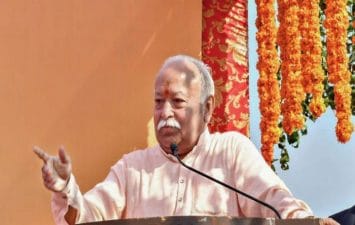 કુંભમાં રામ મંદિર પર મોહન ભાગવતે એવું તો શું કહ્યું કે ભડક્યા સાધુ-સંતો ?