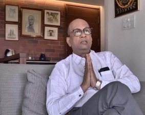 દેશના ઈતિહાસમાં પ્રથમવાર બન્યો આવો કિસ્સો, દેશના રાષ્ટ્રપતિએ સરદાર પટેલના પરિવારને કર્યો આ રીતે સન્માનિત