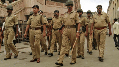 વડોદરા પોલીસે ગુનેગારોની શાન ઠેકાણે લાવવા અપનાવી નવી રીત, જુઓ VIDEO