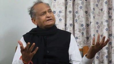 ખેડૂતોની લોન માફી કરવાના ચક્કરમાં આ મોટી ‘વોટ બૅંક’ને ભૂલી ગયા અશોક ગહેલોત ? સરકાર રચ્યે 2 મહિના પણ નથી થયાં અને આવી પડી મોટી મુસીબત ! દિલ્હી-મુંબઈના લોકોને પણ થઈ રહી છે હાલાકી !