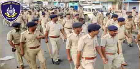 બદલાઈ રહ્યું છે ગુજરાત, બદલાઈ રહી છે પોલીસ, સુધરી રહ્યો છે દેશ, હવે ગુજરાતની પોલીસ જાતે માંગી રહી છે ફરિયાદીઓ પાસેથી પોતાના માટે RATINGS