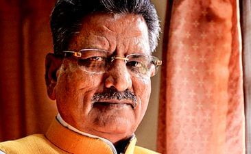 ગુજરાતમાં ભાજપને ફરી તમામ 26 બેઠકો જિતાડવા ઓમ માથુર ‘સ્પેશિયલ ઑન ડ્યુટી’, 9 બેઠકો પર કરી રહ્યા છે ડૅમેજ કંટ્રોલની કવાયત