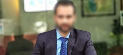 કર્મચારીએ પુલવામા આતંકી હુમલાના વખાણ કર્યા અને ગુમાવવી પડી નોકરી, કંપનીએ તાત્કાલિક અસરથી કરી નાખ્યો SUSPEND