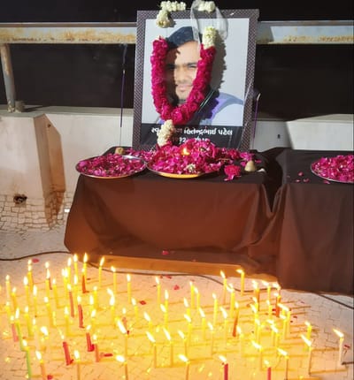 પત્રકાર ચિરાગ હંમેશા યાદોમાં પ્રજવલિત રહેશે, તે ક્યારેય નહીં બુઝાય, ટીવીનાઈન પરિવારે આપી સ્વ.ચિરાગને શ્રદ્ધાંજલિ