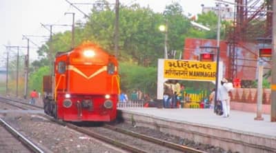 અમદાવાદમાં 450 વર્ષ જૂની દરગાહના કારણે રેલવે ટ્રેકનું કામ અટકી ગયું, જાણો શું છે ખાસ આ દરગાહમાં ?