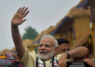 વારાણસીની બેઠક પરથી PM મોદી ચૂંટણી લડી રહ્યા છે ત્યારે ગુજરાતી સમાજમાં છવાયો છે આવો ઉત્સાહનો માહલો