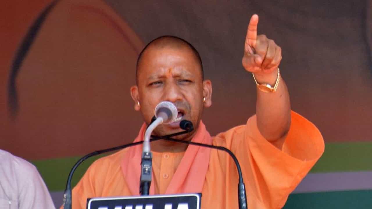 એગ્ઝિટ પોલ મુજબ ભાજપ ફરી આવશે સત્તામાં છતા પણ UPના CM યોગીએ છીનવી તેના જ મંત્રીની ખુરશી