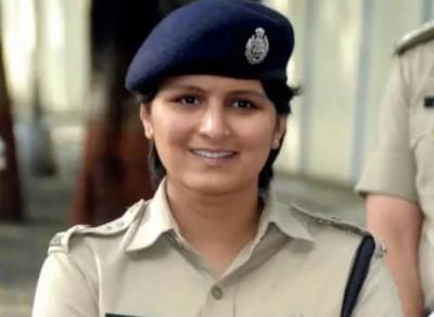 ગુજરાતના મહિલા IPS અધિકારી શોભા ભૂતડાનું ટ્રાન્સફર થતાં પોલિસકર્મીઓએ આ યાદગાર રીતે આપી વિદાય