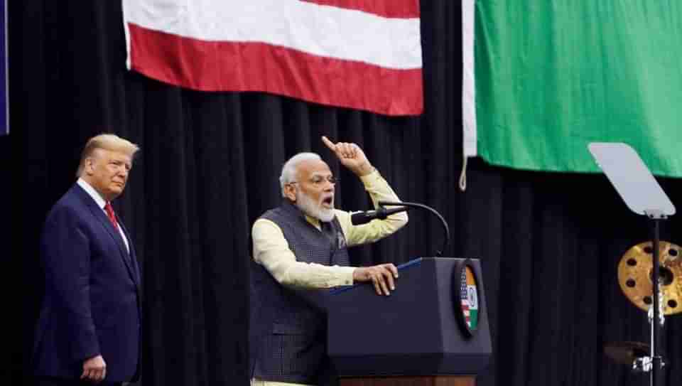 Howdy Modi: PM મોદી 8 ભાષામાં બોલ્યા અને લોકો ઝુમી ઉઠ્યા, જુઓ VIDEO