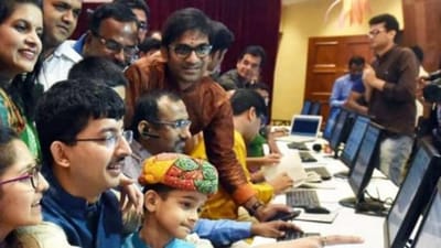 IRCTCનું ઉંચા ભાવે લિસ્ટિંગ, શેરના ભાવમાં 125 ટકાનો ઉછાળો