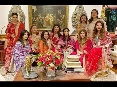 શિલ્પા શેટ્ટીએ શૅર કર્યો કરવા ચોથની પૂજાનો વીડિયો, જાણો અનિલ કપૂરના ઘરે શિલ્પા સાથે કઈ અભિનેત્રીએ કરી પૂજા?