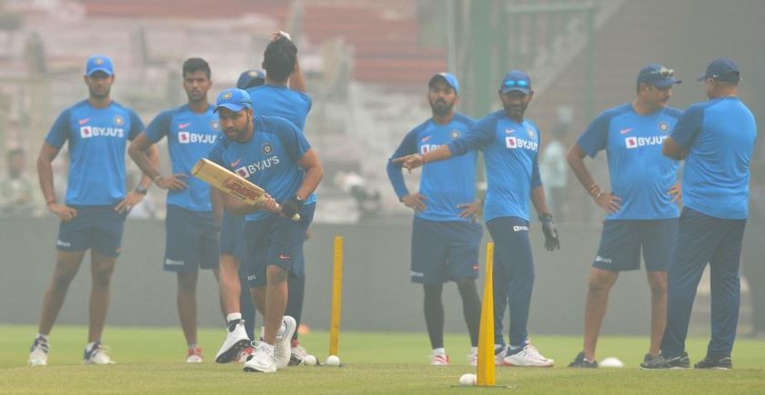 IND vs BAN: રાજકોટમાં છવાયો ક્રિકેટ ફીવર, મેદાન પર બંને ટીમે કરી પ્રેક્ટિસ, જુઓ VIDEO