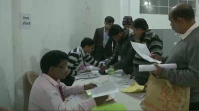 Jharkhand Assembly Elections: ચોથા તબક્કા માટે મતદાન શરૂ, 4 જિલ્લાની 15 વિધાનસભા બેઠકો પર મતદાન