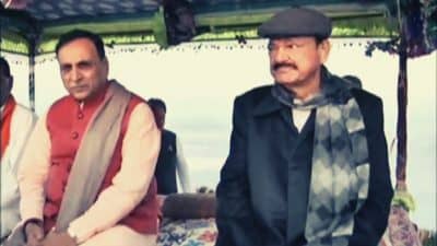 મુખ્યપ્રધાન વિજય રૂપાણી અને ઉપરાષ્ટ્રપતિ વેંકૈયા નાયડુ કચ્છના સફેદ રણની મુલાકાતે