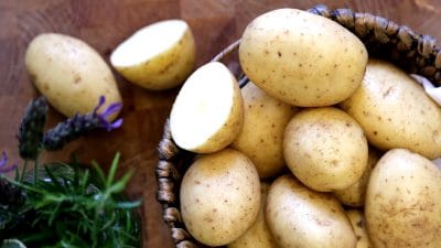 દૂધ અને ડુંગળી બાદ હવે બટાકાના ભાવમાં વધારો, ગૃહિણીઓનું ખોરવાયું બજેટ, જુઓ VIDEO