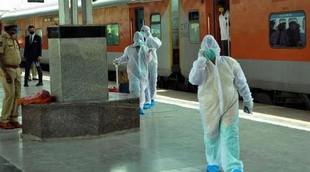 VIDEO: કોરોના વાયરસના કારણે 31 માર્ચ સુધી દેશભરમાં રેલવે વ્યવહાર બંધ