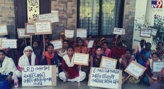 કેબિનેટ પ્રધાન ગણપત વસાવાના કાર્યાલય પર આદિવાસી મહિલા LRD ઉમેદવારોનો ભારે હોબાળો