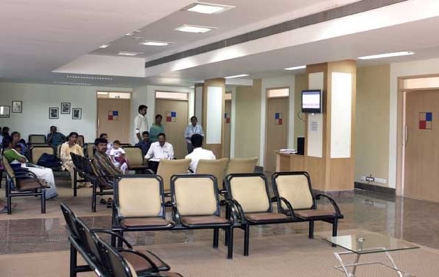 કોરોના: ગુજરાત સરકારે ખાનગી હોસ્પિટલોને આપ્યુ ઉત્તેજન, 1,498 જેટલી ખાનગી OPD શરૂ થશે