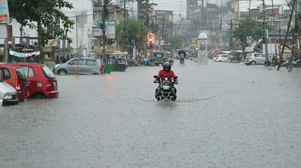 રાજ્યના મોટાભાગના જિલ્લાઓમાં મેઘરાજાની મહેર, સૌરાષ્ટ્રમાં વરસ્યો જોરદાર વરસાદ