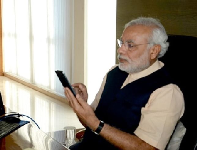 PM મોદીએ 7 રાજ્યોના મુખ્યપ્રધાનોને કર્યો ફોન, કોરોના અને પૂરની સ્થિતીની કરી સમીક્ષા
