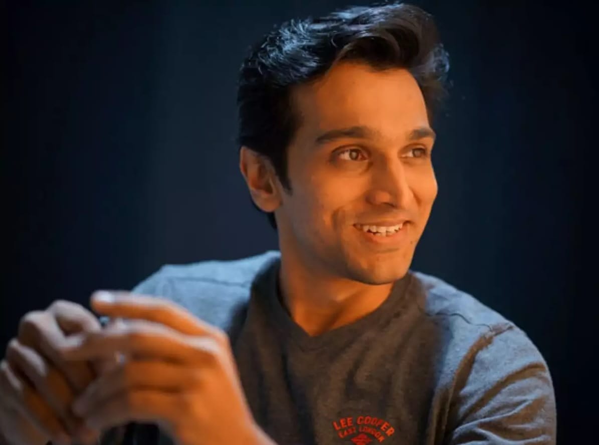 ગુજરાતી ફિલ્મોના જાણીતા અભિનેતા પ્રતિક ગાંધી સહિત પરિવારના 3 સભ્યો કોરોના પોઝિટીવ