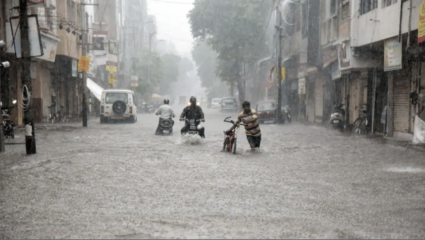 હવામાન વિભાગની આગાહી, સૌરાષ્ટ્ર અને કચ્છ જિલ્લામાં બે દિવસ પડશે ભારે વરસાદ