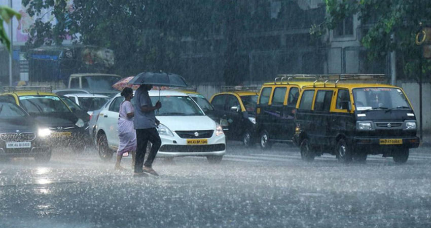VIDEO: મુંબઈમાં વહેલી સવારથી ધોધમાર વરસાદ, હવામાન વિભાગે ઓરેન્જ એલર્ટ જાહેર કર્યું