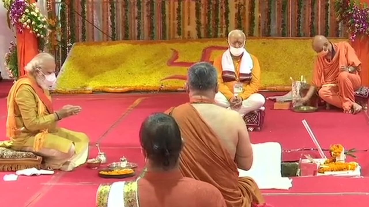 અદભૂત મંદિરની તૈયારી, વડાપ્રધાન મોદીએ રામમંદિરની શિલા મુકી