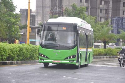 સુરત: શહેરને પ્રદુષણ મુક્ત અને ઝીરો ડમ્પીંગ સીટી બનાવવા કોર્પોરેશનના સપના પણ વાસ્તવિકતા તદ્દન અલગ