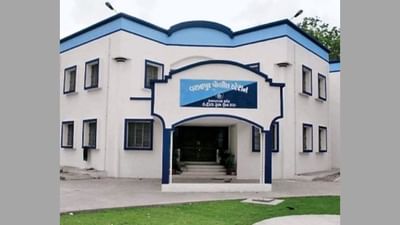 અમદાવાદઃ વસ્ત્રાપુર પોલીસનો કથિત તોડકાંડ, એસજી હાઇવે પર આવેલા કોલ સેન્ટરનો લાખોનો તોડ કર્યો હોવાનો આક્ષેપ