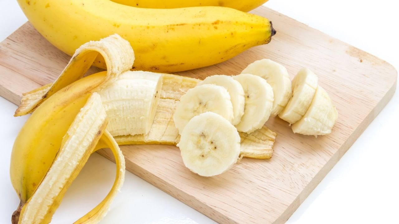 હૃદયથી લઈને પેટની બધી બિમારીઓને દૂર રાખશે રોજનું એક કેળું