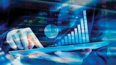 ભારતીય શેરબજારમાં તેજી યથાવત , સેન્સેક્સ ૪૪૮ અને નિફ્ટી ૧૧૦ અંક વધ્યા