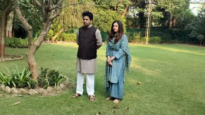 અહેમદ પટેલના વારસા તરીકે રાજકારણ નહીં પણ સેવાકાર્યોને સ્વીકારીશું: પુત્ર ફૈસલ અને પુત્રી મુમતાઝ