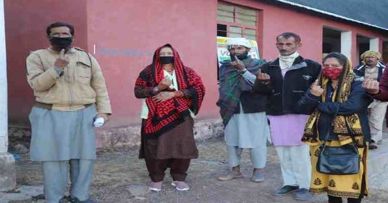 Jammu Kashmir DDC Election Results 2020 LIVE Updates : જમ્મુ કાશ્મિર ડિસ્ટ્રિક્ટ ડેવલપમેન્ટ કાઉન્સિલની ચૂંટણીના પરિણામ