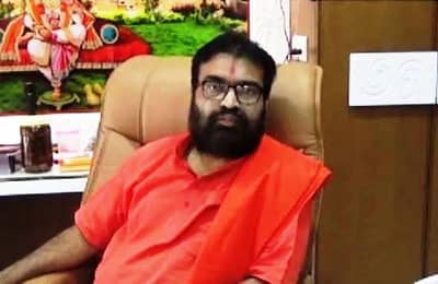 ગઢડા સ્વામિનારાયણ મંદિરનો વિવાદ પહોંચ્યો ભાજપને દ્વાર, એસ.પી.સ્વામીએ પ્રદેશ પ્રમુખ સી.આર.પાટીલને કરી રજૂઆત