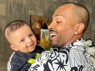 હાર્દિક-અગસ્ત્ય હસતા હોવાની તસ્વીર થઈ વાયરલ, હાર્દિકે કહ્યુ આ વાત પર હસી પડ્યા બંને