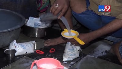 દૂધને ઘાટુ કરવા માટે નંખાય છે આ પાંચ ચીજવસ્તુ, આ રીતે કરો ઓળખ