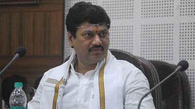 મહારાષ્ટ્ર: ધનંજય મુંડે પરના બળાત્કારના આરોપો પર અનિલ દેશમુખે કહ્યું નિષ્પક્ષ તપાસ થશે, કાયદાથી ઉપર કોઈ નથી