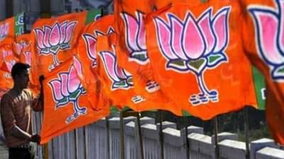 Gujarat : મનપા ચૂંટણી માટે ભાજપ ઉમેદવારોએ ફોર્મ ભર્યા, Congress, AIMIM અને AAPના ઉમેદવારો પણ મેદાને