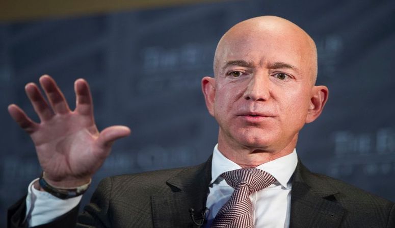 CEO તરીકેના અંતિમ પત્રમાં Jeff Bezos એ કહ્યો એક કિસ્સો  : 24 વર્ષ પહેલાં દંપતીએ Amazonના ખરીદ્યા હતા બે શેર ,આજે તેમાંથી લઈ રહ્યા છે ઘર