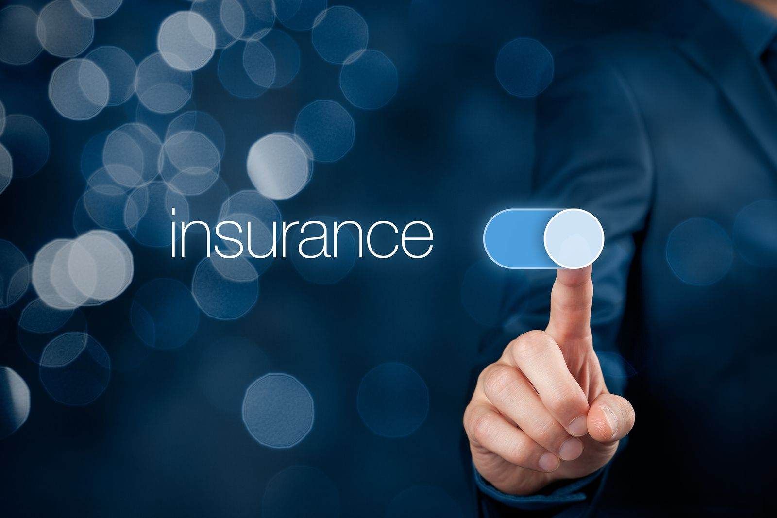 Insurance policy ખરીદતી વખતે છેતરપિંડીથી કેવી રીતે બચી શકાય ? વાંચો આ ખાસ અહેવાલ