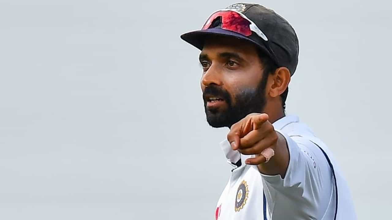 IND vs ENG: ફોર્મ પર સવાલ થતા કહ્યુ, તો પાછળની 10-15 ટેસ્ટના રેકોર્ડને જોઇ લો, ગુસ્સામાં આવ્યો રહાણે